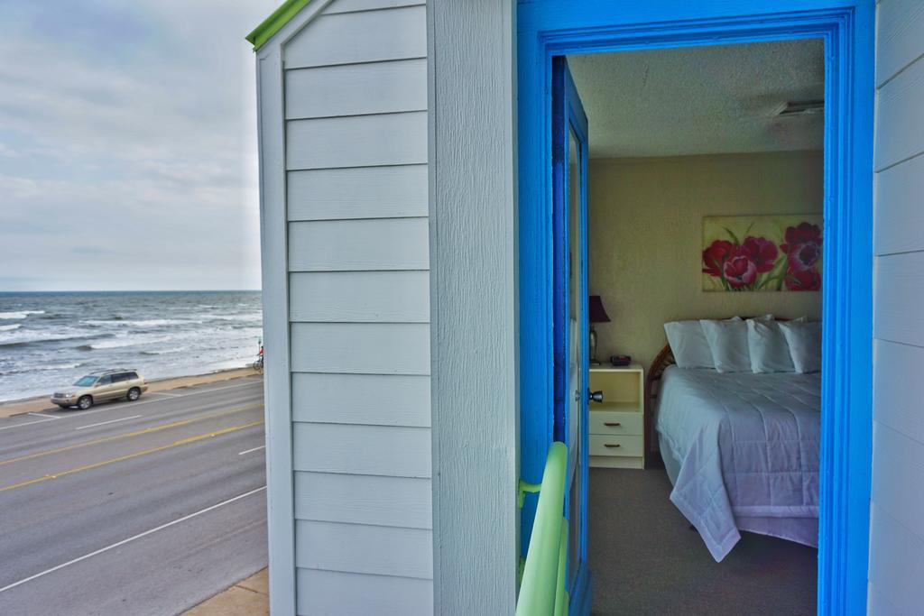 Four Seasons On The Gulf *